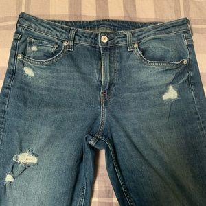 H&M distressed straight leg jeans